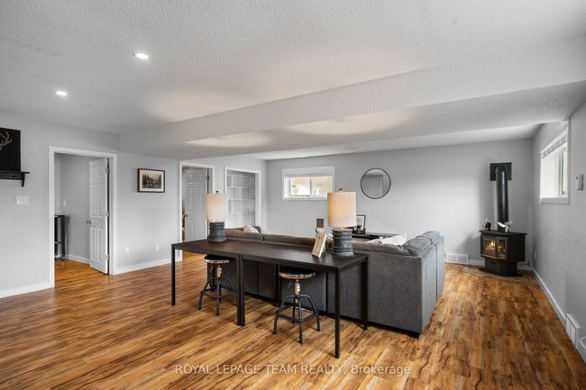 2150 8 Th Line Rd, House other with 5 bedrooms, 2 bathrooms and 8 parking in Metcalfe ON | Image 22