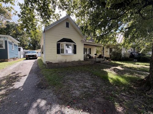 314 E Fancy St, Blanchester, OH, 45107-1457 | Card Image