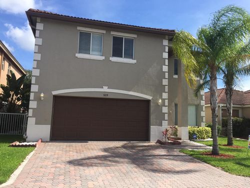 1019 Big Torch St, Riviera Beach, FL, 33407-1140 | Card Image