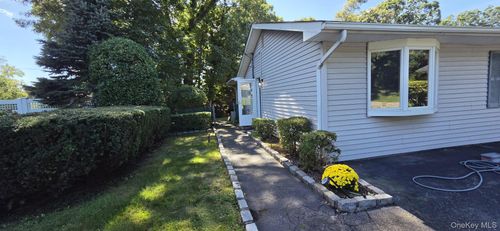 36 Holly Hill Ln, Coram, NY, 11727-1824 | Card Image