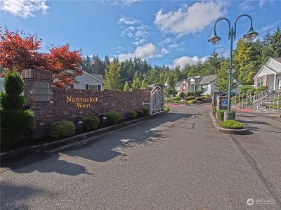 7A - 5007 70th Avenue Ct W, Condo with 3 bedrooms, 2 bathrooms and null parking in University Place WA | Image 2