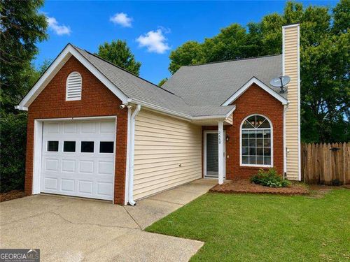 2668 Laurel Ln Nw, Kennesaw, GA, 30152-6043 | Card Image