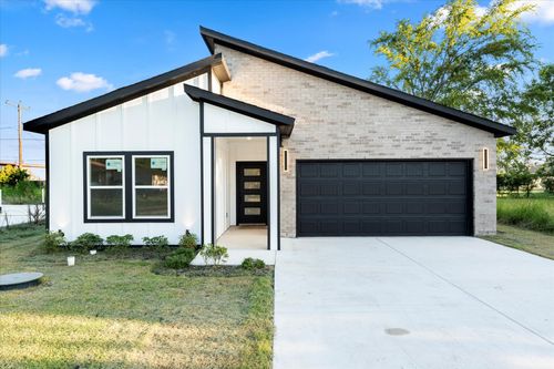 121 Loon Bay Dr, Gun Barrel City, TX, 75156-3501 | Card Image