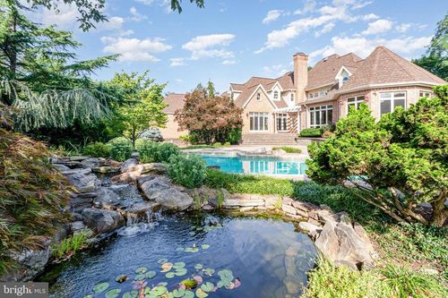 133 Jeff Ln, HUMMELSTOWN, PA, 17036-8301 | Card Image