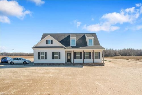 5059 Mineral Spring Rd, Suffolk, VA, 23438-9622 | Card Image