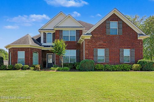 4929 Bakersfield Dr, Nesbit, MS, 38651-6021 | Card Image