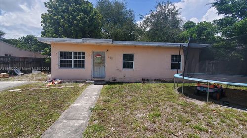 120 Seaman Ave, Opa-Locka, FL, 33054-3034 | Card Image