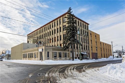 5 Herriott St, Perth, ON, K7H3E5 | Card Image