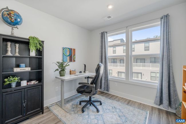 B - 802 Wesley Ln, Condo with 3 bedrooms, 3 bathrooms and null parking in CHARLOTTESVILLE VA | Image 14