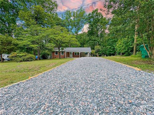 5326 Nola St, Trinity, NC, 27370-8607 | Card Image
