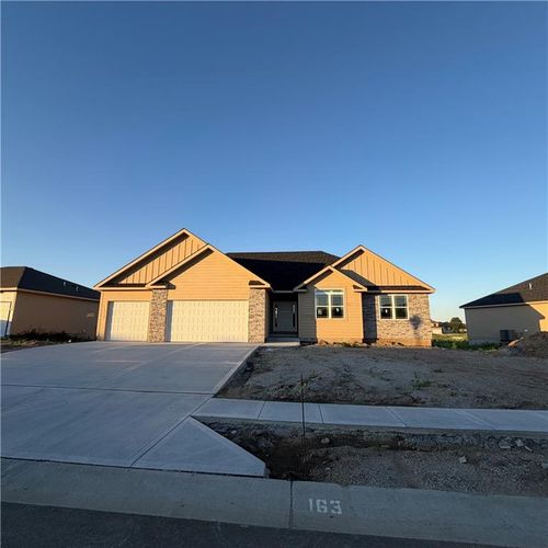 2347 Foxtail Dr, Kearney, MO, 64060-8396 | Card Image
