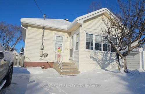 30 Fern Ave, South Porcupine, ON, P0N1H0 | Card Image