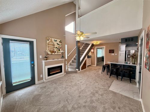 apt-d205-9807 Walnut St, Dallas, TX, 75243-2848 | Card Image