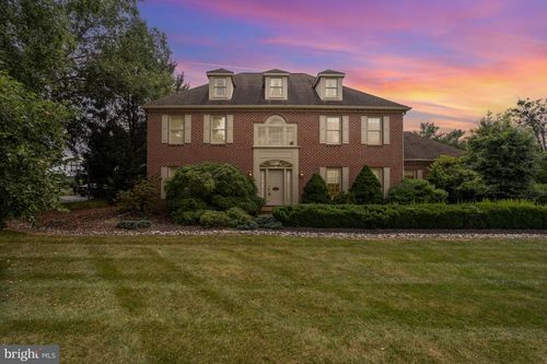 2547 Hepplewhite Dr, YORK, PA, 17404-1215 | Card Image