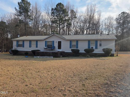 951 Minter School Rd, Sanford, NC, 27332-2480 | Card Image