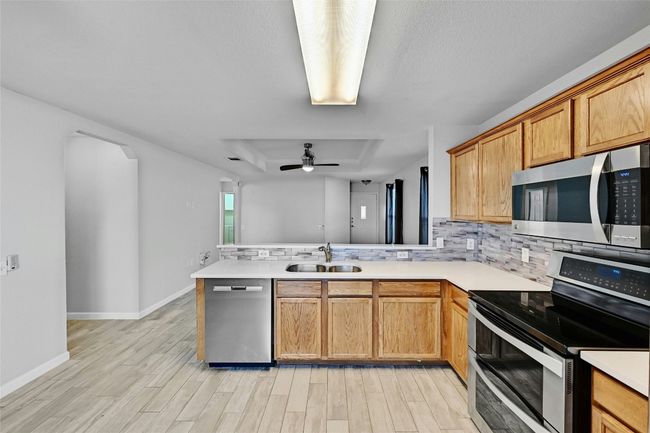 7405 Cayenne Ln, House other with 3 bedrooms, 2 bathrooms and 4 parking in Austin TX | Image 11