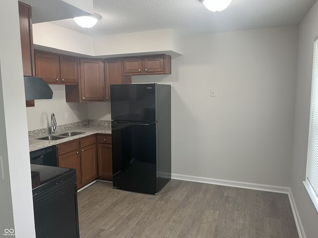 421 Lark Ct, House other with 2 bedrooms, 1 bathrooms and null parking in Carmel IN | Image 6