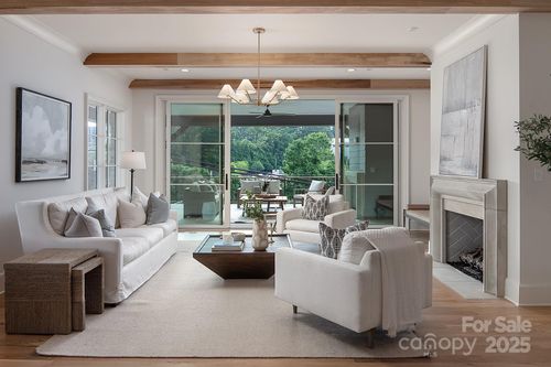 a-1214 S Kings Dr, Charlotte, NC, 28207-1808 | Card Image