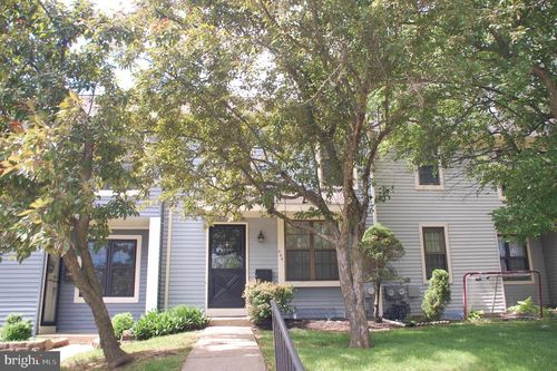 404 Franklin Ct, NORTH WALES, PA, 19454-1017 | Card Image