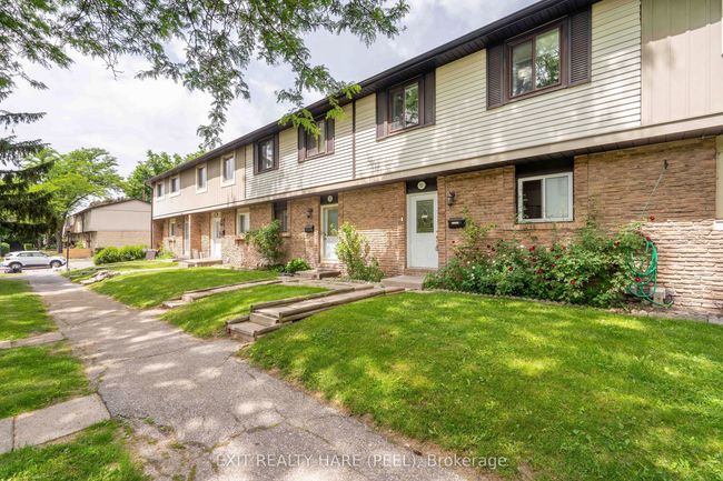 51 - 93 Hansen Rd N, Condo with 3 bedrooms, 2 bathrooms and 1 parking in Brampton ON | Image 23