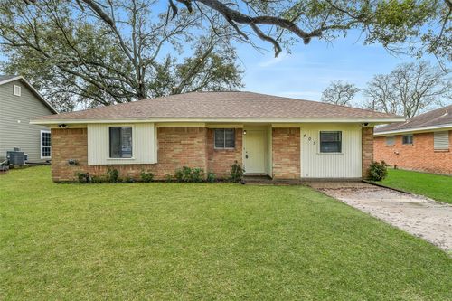 405 Cherry St, La Marque, TX, 77568-6228 | Card Image