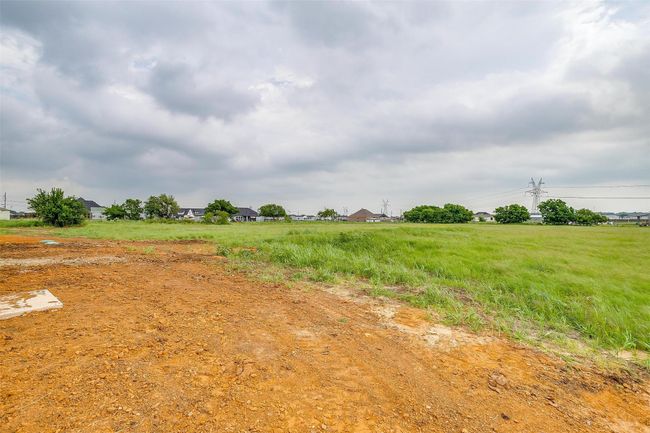 5824 High Plains Trl, House other with 3 bedrooms, 2 bathrooms and null parking in Joshua TX | Image 37