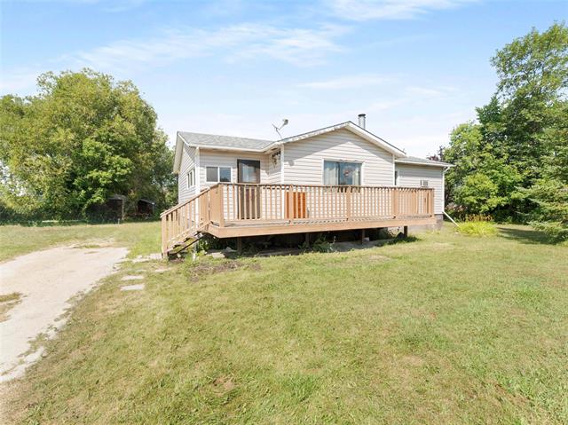 Residential in Lac Du Bonnet RM 2