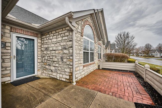6162 Stonewalk Ln, Condo with 2 bedrooms, 2 bathrooms and null parking in New Albany OH | Image 5