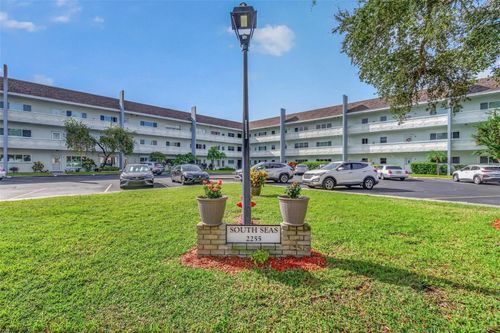 41-2255 Philippine Dr, CLEARWATER, FL, 33763-2808 | Card Image