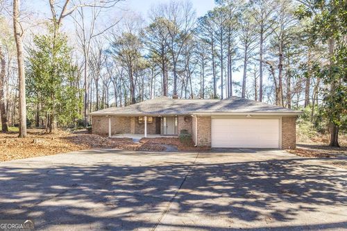 207 Becky Drive, Bonaire, GA, 31005 | Card Image