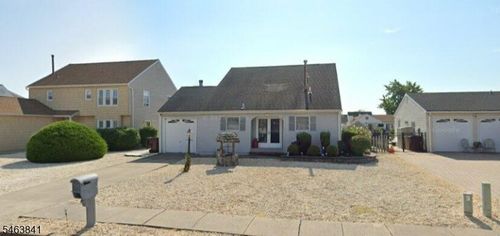 73 Ocean Gate Ave, Bayville, NJ, 08721-1421 | Card Image