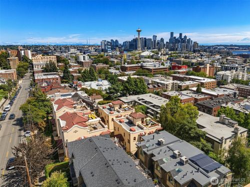 371 W Olympic Pl, Seattle, WA, 98119-3719 | Card Image