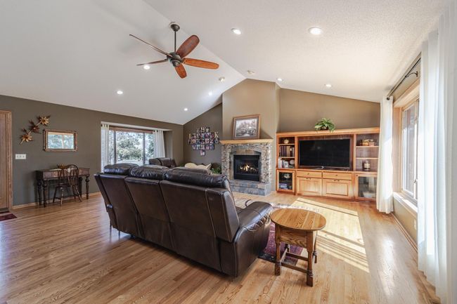 Vaulted ceilings, hardwood floors! | Image 6