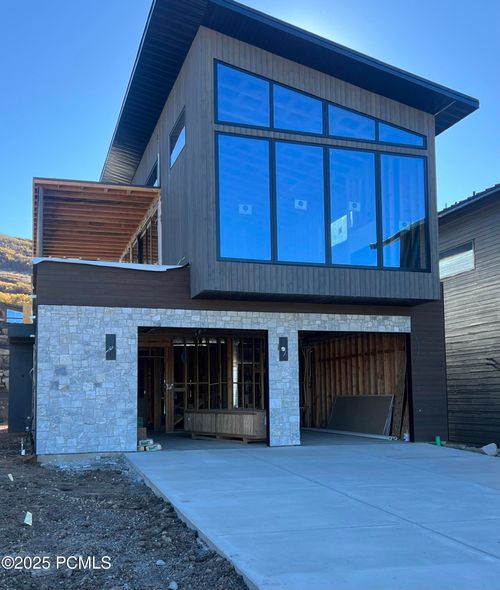 3885 E Islay Dr, Kamas, UT, 84036-8533 | Card Image