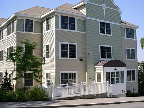 206-48 Federal St, Beverly, MA, 01915-5752 | Card Image