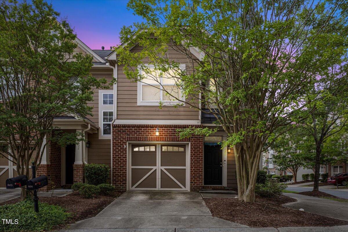 Baucom Grove Ct, Cary, NC 27519