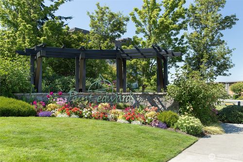 apt-203-55 Pine St, Edmonds, WA, 98020-7259 | Card Image
