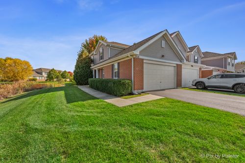 1028 Draper Rd, McHenry, IL, 60050-7201 | Card Image