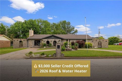 603 Thomas Blvd, Springdale, AR, 72762-3050 | Card Image