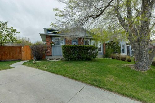 323 Ranchview Pl Nw, Calgary, AB, T3G1J8 | Card Image