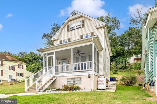 503 W B St, BRUNSWICK, MD, 21716-1004 | Card Image