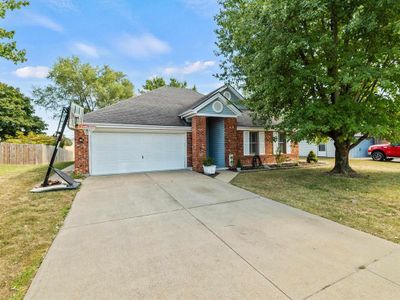 1122 Landing Meadows Dr, House other with 3 bedrooms, 2 bathrooms and null parking in Henderson KY | Image 1