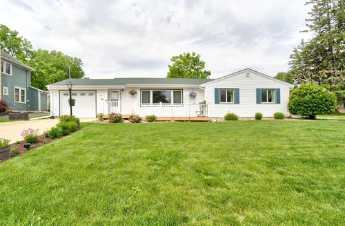 421 West St, Mantorville, MN, 55955-6135 | Card Image