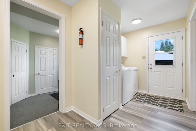 42 Strickland Rd, House other with 3 bedrooms, 2 bathrooms and 8 parking in Lombardy ON | Image 20