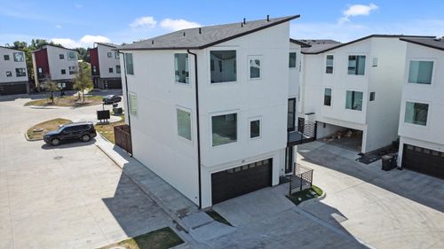 20-1417 Kramer Ln, Austin, TX, 78758-4226 | Card Image
