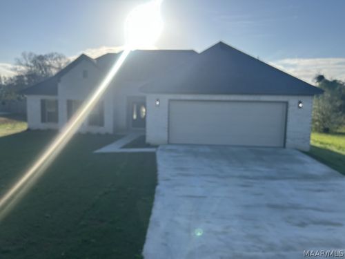 63 Noles Dr, Tallassee, AL, 36078-3868 | Card Image