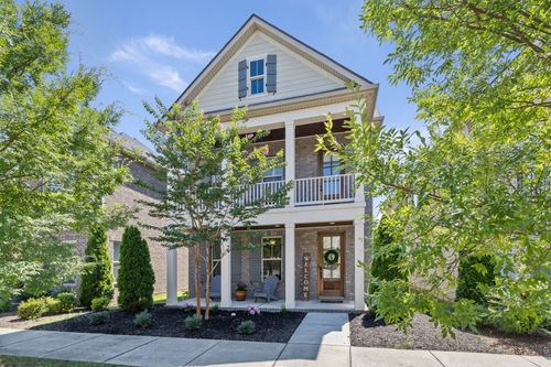 334 Cornelius Way, Hendersonville, TN, 37075-2985 | Card Image