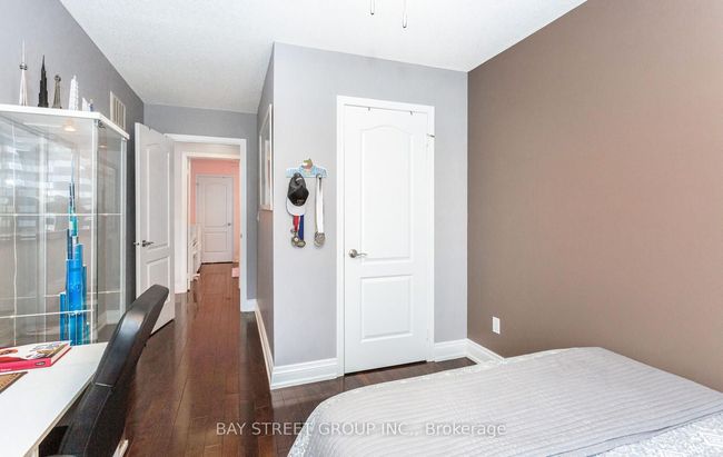 4238 Thomas Alton Blvd, House attached with 3 bedrooms, 4 bathrooms and 2 parking in Burlington ON | Image 35