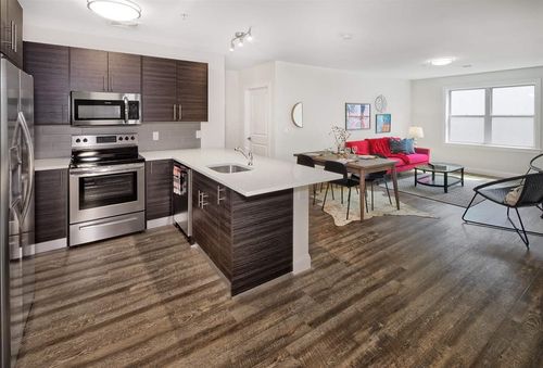 402-511 3rd St, Union City, NJ, 07087 | Card Image