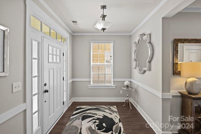 Foyer | Image 4